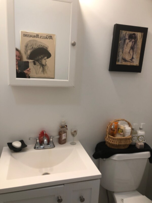 Building Photo - 228 Allen St