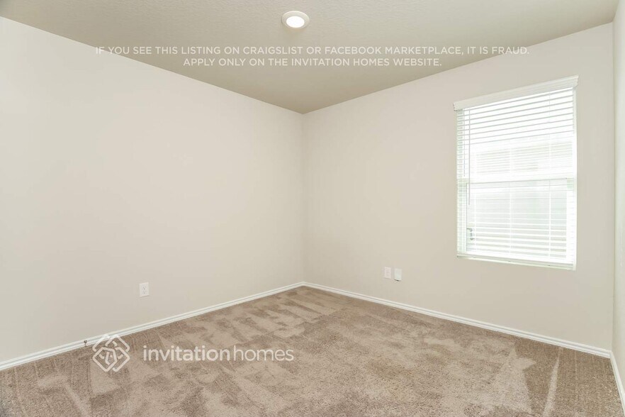 Building Photo - 5723 Fruchel Wy