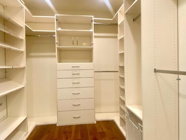 Building Photo - 852 Arcturus Cir