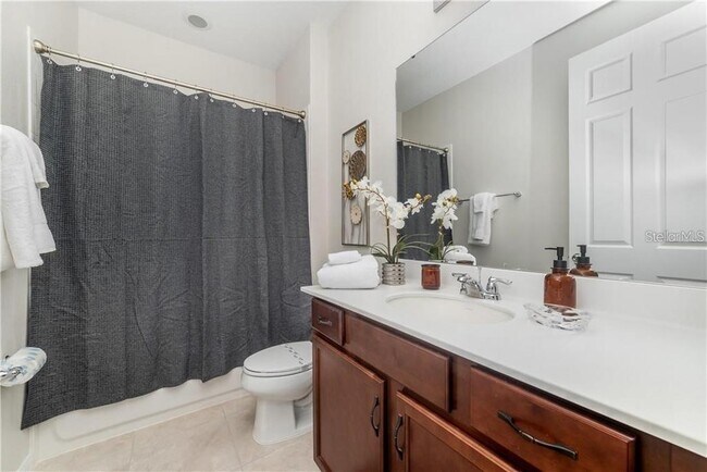 Building Photo - 1529 Carey Palm Cir