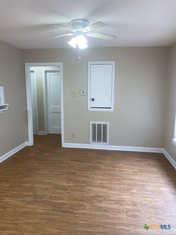 Building Photo - 2007 Elkins Ave