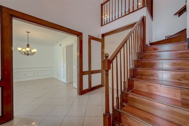 Building Photo - 20206 Cadogan Ct