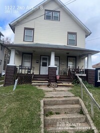 Building Photo - 1127 2nd Ave