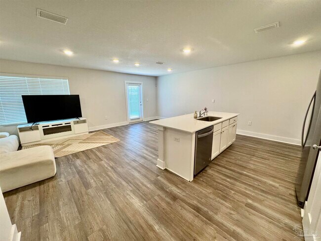 Building Photo - 3312 Harrier Rd