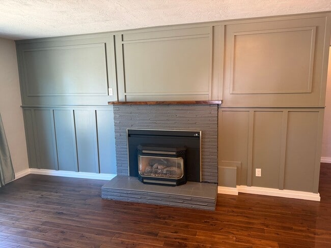 Building Photo - 1331 G St