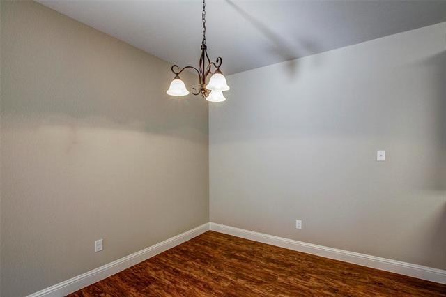 Building Photo - 493 Canvas Ct