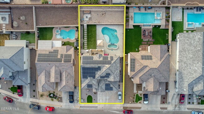 Building Photo - 883 Crystal Rook Dr