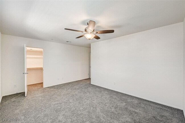 Building Photo - 7379 Raimee Brk St