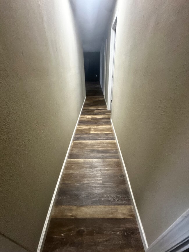 Building Photo - 11161 Soape Rd