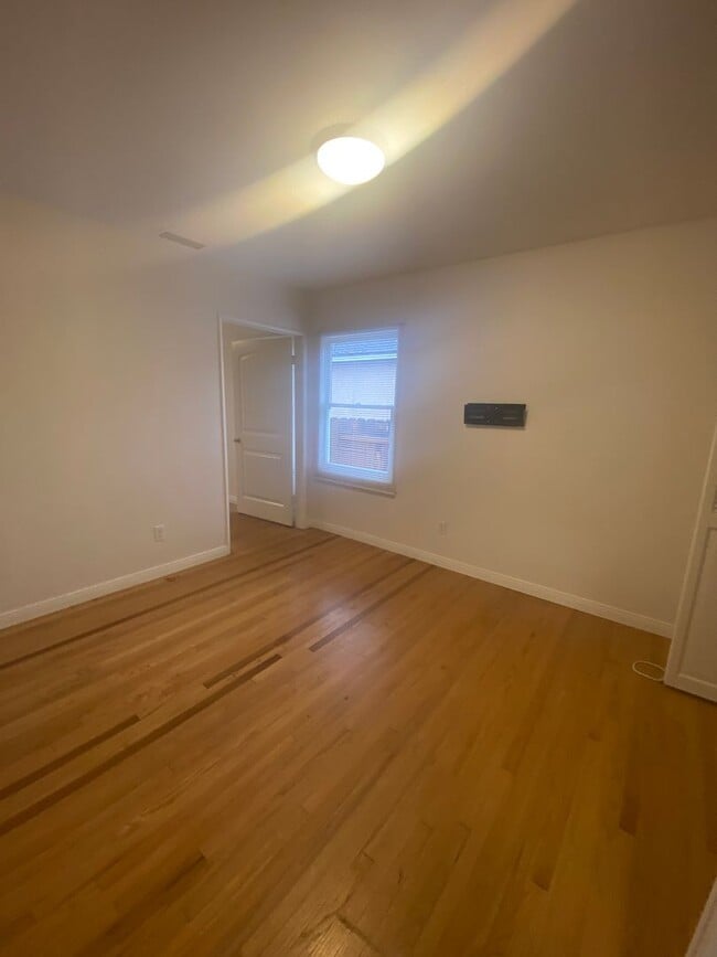 Building Photo - 6921 Adams Ave