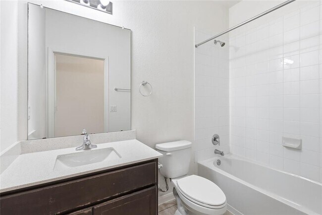 Building Photo - 7121 Ranchito Dr