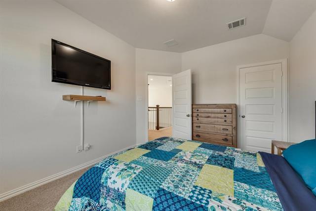 Building Photo - 1220 Canuela Way