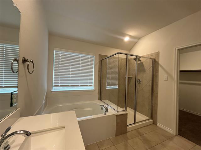 Building Photo - 1601 Princeton Dr