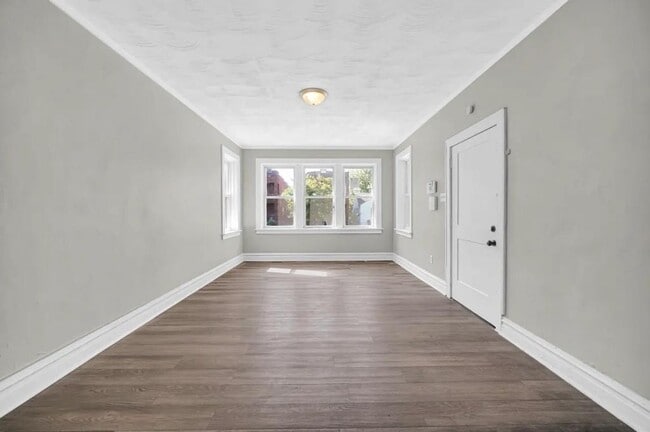 Building Photo - 1319 Marshall St