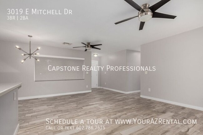 Building Photo - 3019 E Mitchell Dr