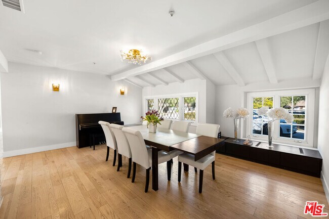 Building Photo - 23628 Long Valley Rd