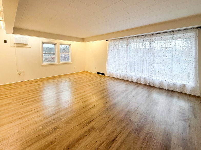 Building Photo - 9 Mount Pleasant St