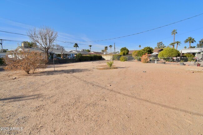 Building Photo - 10331 W Willie Low Cir