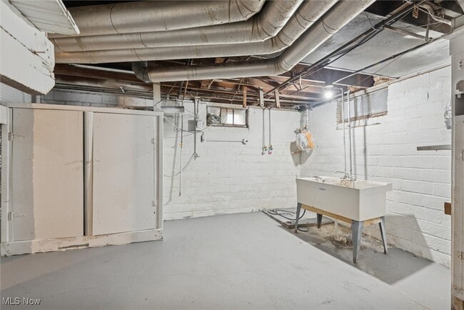 Building Photo - 21750 Westport Ave