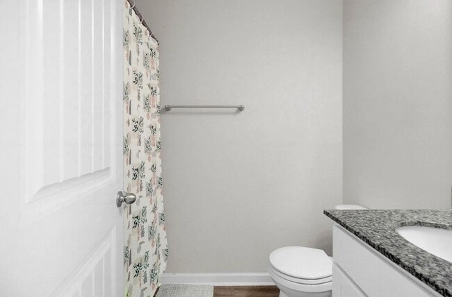 Building Photo - 3 Bedroom 2.5 Bath Townhouse in Lakeview Commons - Goose Creek