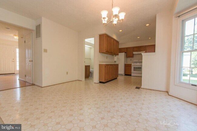 Building Photo - 14114 Silent Wood Way