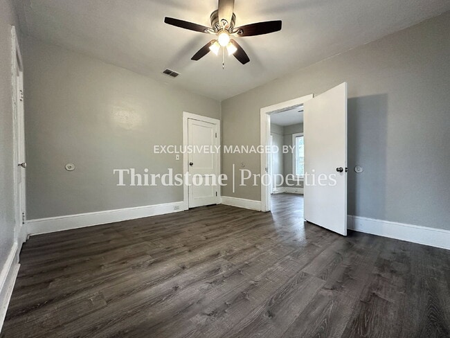 Building Photo - 2899 Dignan St