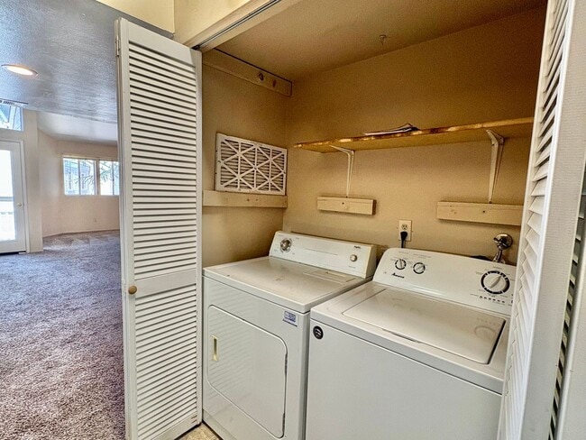 Building Photo - Desirable Pine Creek Condo by CAL POLY, 2 bedroom, 2 Bath + Den and Loft