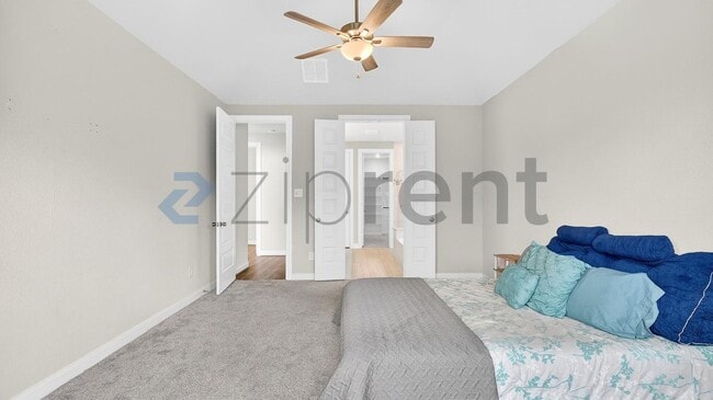 Building Photo - 17685 Martin Crk Ln