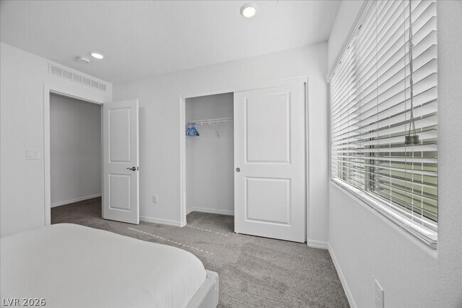 Building Photo - 7411 Legacy Pt St