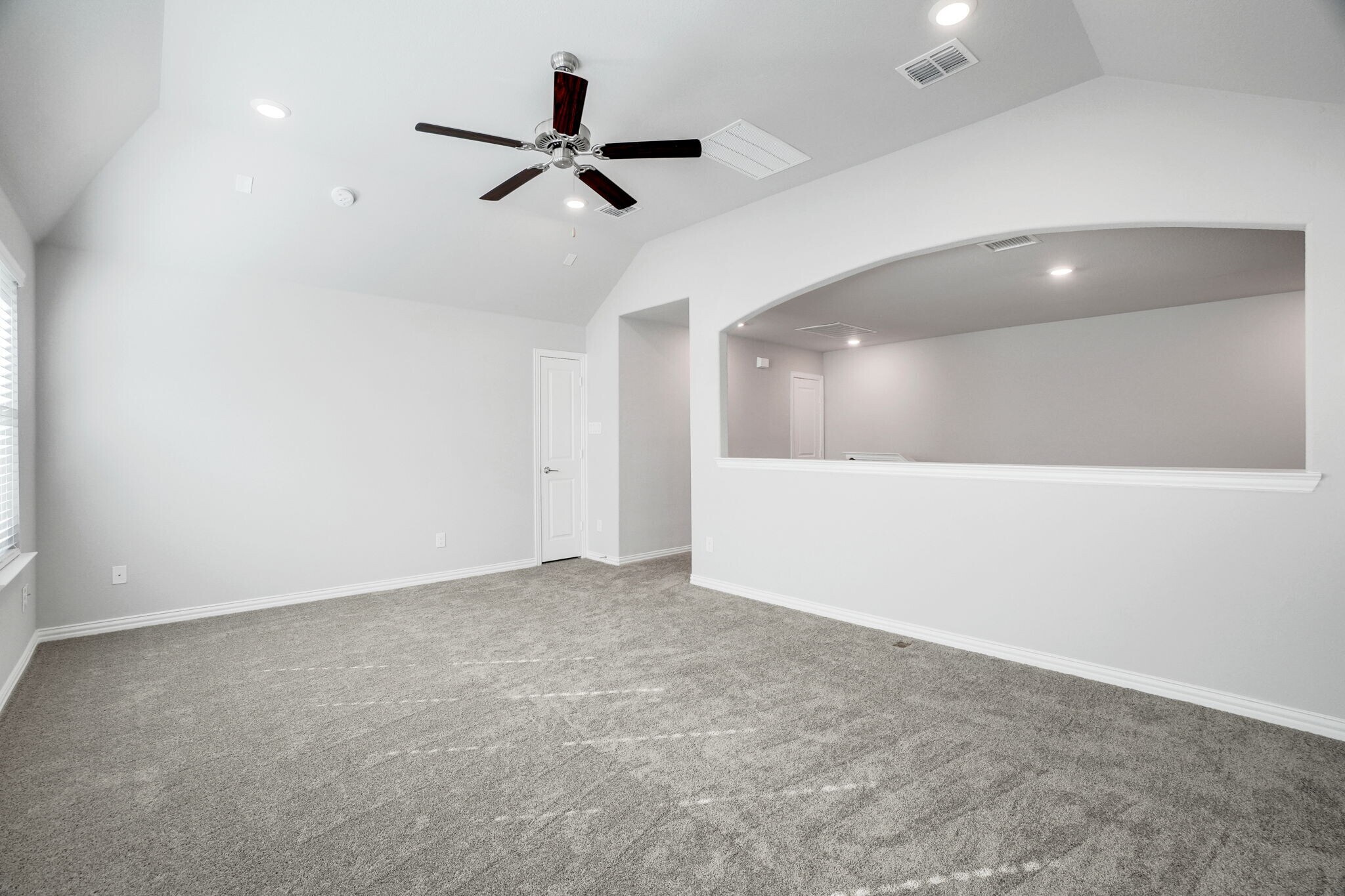 Building Photo - 309 Dove Falls Dr