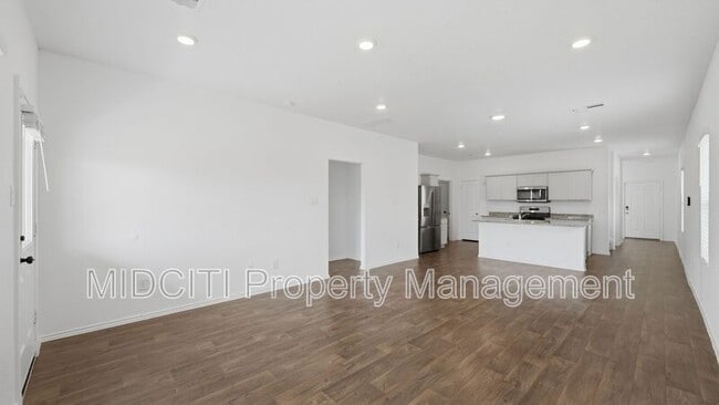 Building Photo - 255 Granary Dr