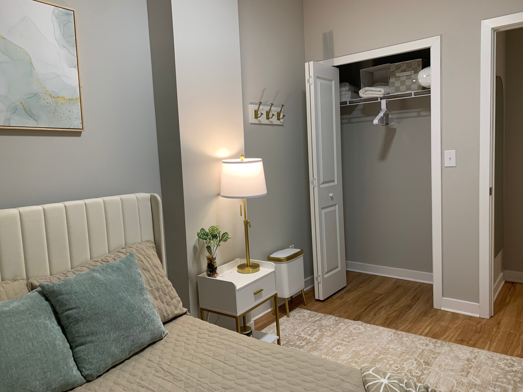 Building Photo - 2556 Germantown Ave