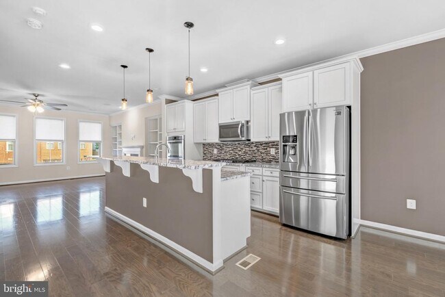 Building Photo - 6836 William White Way