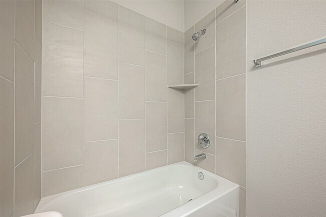 Building Photo - 4243 Colony Ln