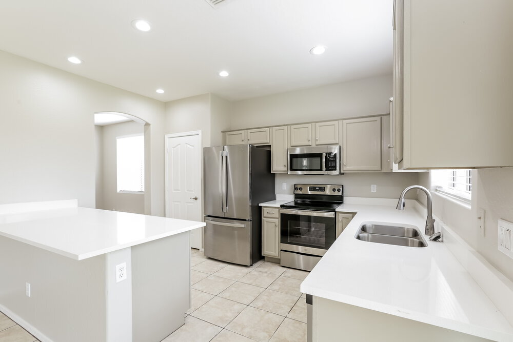 Building Photo - 3447 E Powell Way