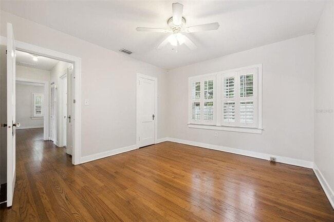 Building Photo - 1815 E Central Blvd