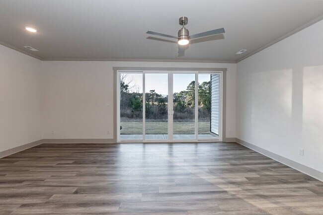 Building Photo - New Construction Modern Home!