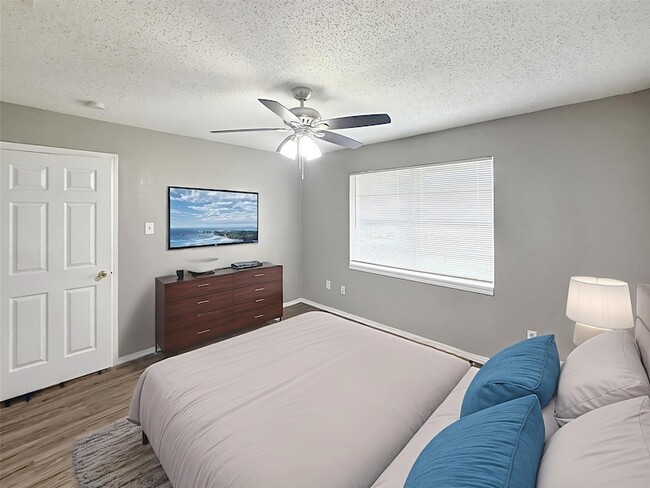 Building Photo - 3627 Flamingo Way