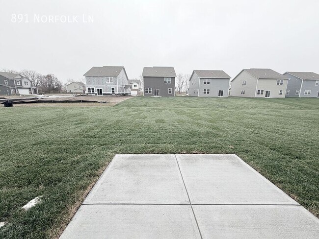 Building Photo - 891 Norfolk Ln