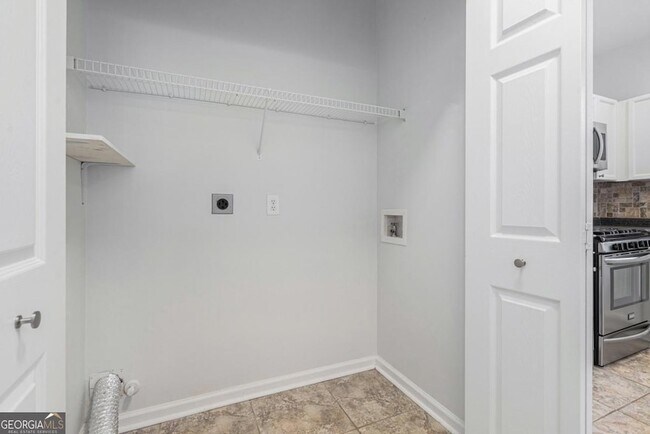 Building Photo - 244 Windcroft Cir NW