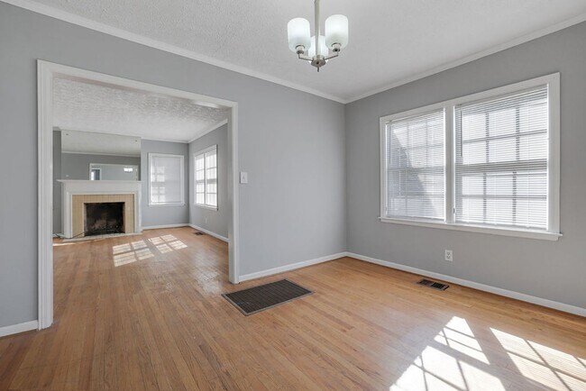 Building Photo - NOW ACCEPTING CITY OF ATLANTA 3-BEDROOM HOUSING VOUCHERS.