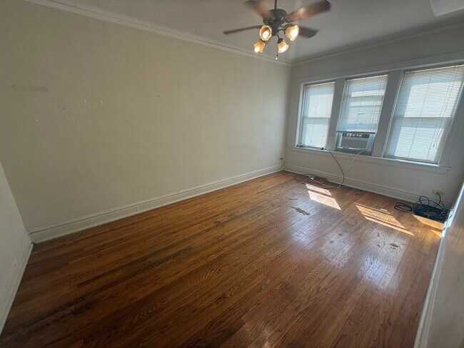 Building Photo - 7441 Randolph St