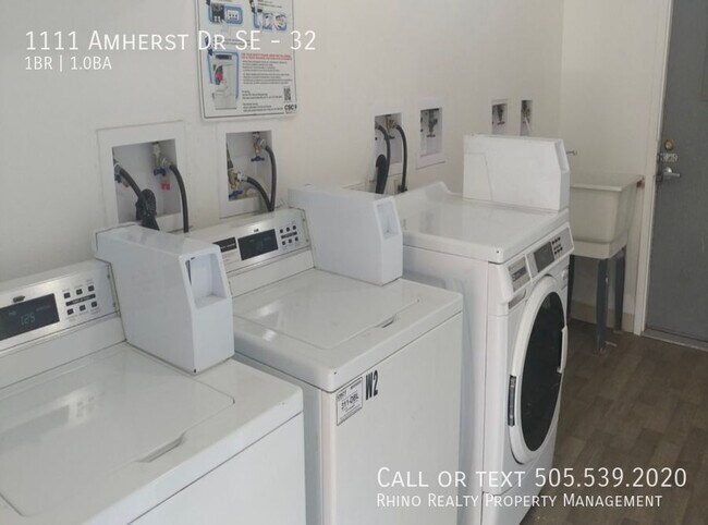 Building Photo - 1111 Amherst Dr SE