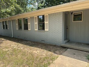 Building Photo - 406 N Joplin Pl