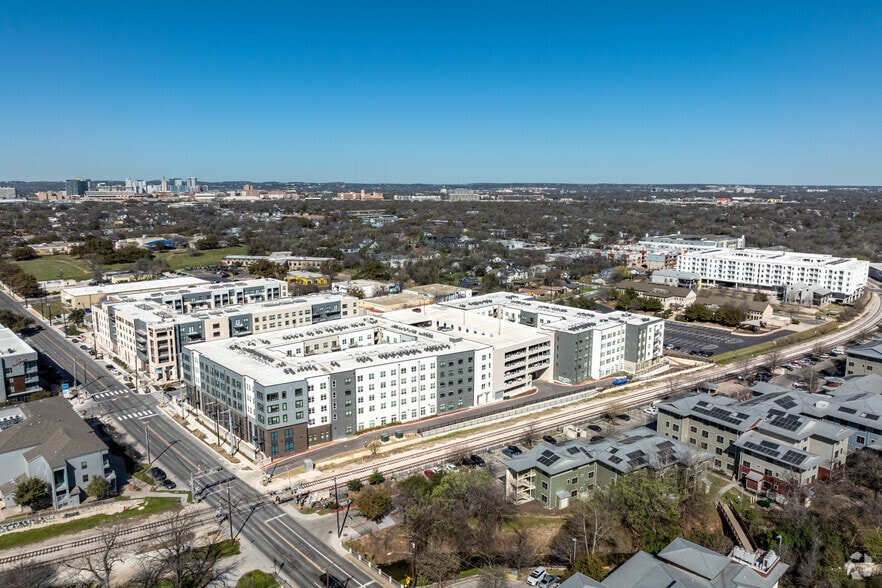 Building Photo - Bridge at the Blockyard