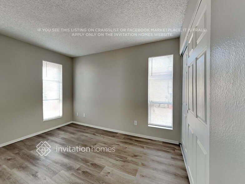 Building Photo - 12603 N 37th Ave