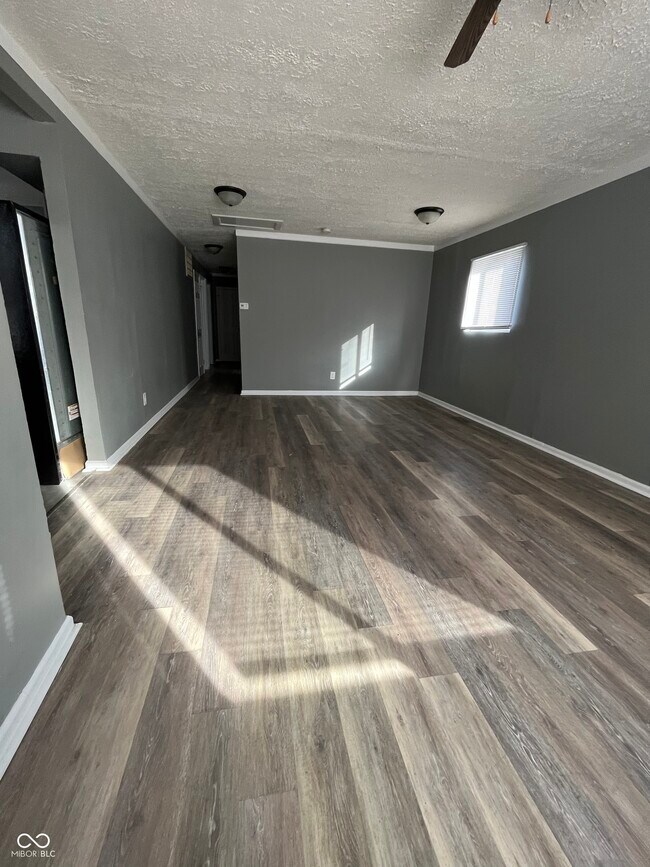 Building Photo - 4622 E 30th St