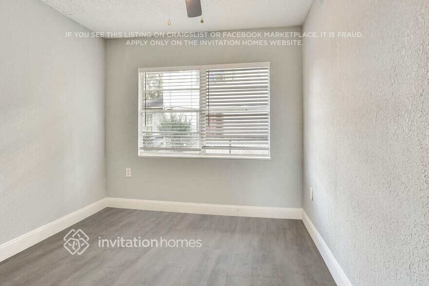 Building Photo - 1324 37th St