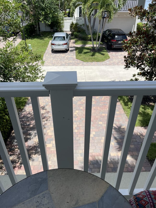 Building Photo - 1833 Dakota Dr