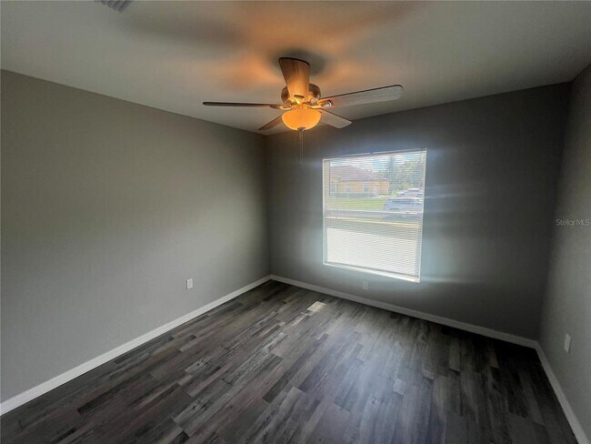 Building Photo - 4381 SW 159th St Rd